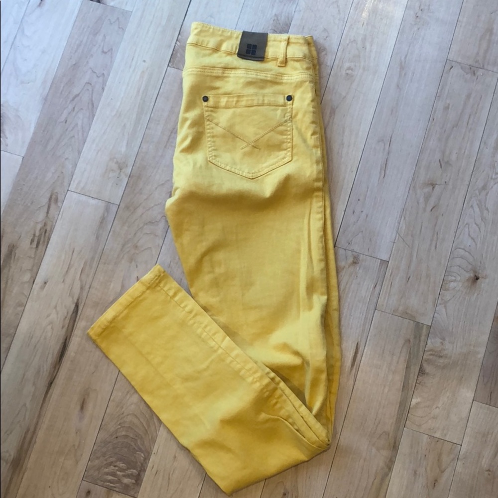 Insight skinny yellow jeans
